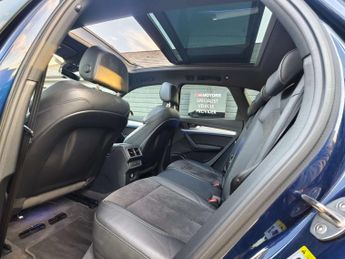 Audi Q5 2.0 Q5 S Line TDI Quattro Semi-Auto 4WD 5dr