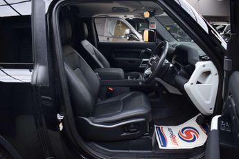 Land Rover DEFENDER 3.0 Defender Hard Top SE D MHEV Auto 4WD 5dr