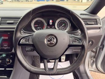 SKODA SUPERB 2.0 Superb Sportline TDI Semi-Auto 5dr