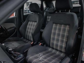 VOLKSWAGEN POLO GTI