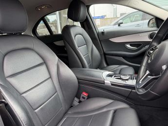 MERCEDES-BENZ C-CLASS 1.5 C 200 Sport Auto 4dr