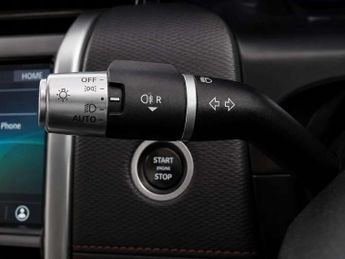 Land Rover Discovery Sport 2.0 D180 MHEV R-Dynamic SE SUV 5dr Diesel Auto 4WD Euro 6 (s/s) 
