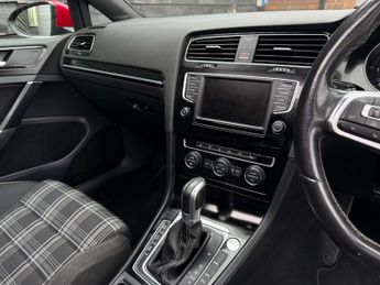 VOLKSWAGEN GOLF 2.0 Golf GTD Semi-Auto 5dr