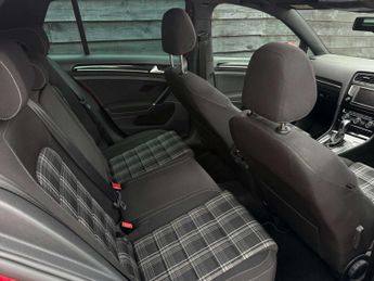 VOLKSWAGEN GOLF 2.0 Golf GTD Semi-Auto 5dr