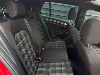 VOLKSWAGEN GOLF 2.0 Golf GTD Semi-Auto 5dr