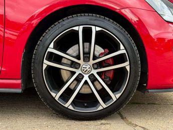 VOLKSWAGEN GOLF 2.0 Golf GTD Semi-Auto 5dr