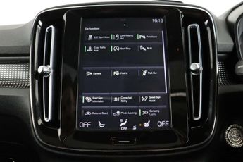 Volvo XC40 1.5 T3 R-Design Pro SUV 5dr Petrol Manual Euro 6 (s/s) (163 ps)
