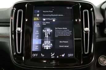 Volvo XC40 1.5 T3 R-Design Pro SUV 5dr Petrol Manual Euro 6 (s/s) (163 ps)