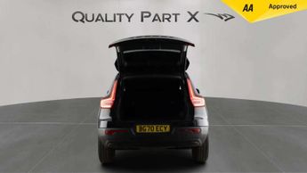 Volvo XC40 1.5 T3 R-Design Pro SUV 5dr Petrol Manual Euro 6 (s/s) (163 ps)