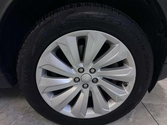 Land Rover DISCOVERY SPORT 2.0 Discovery Sport SE D Auto 4WD 5dr