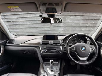 BMW 3 SERIES 2.0 320d Luxury Auto 4dr