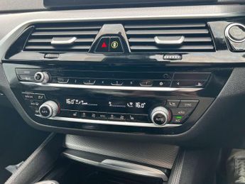 BMW 5 SERIES 2.0 520d M Sport Automatic 4dr *NATIONAL DELIVERY*