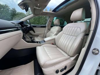 SKODA SUPERB 2.0 Superb Laurin & Klement TDI Semi-Automatic 5dr *NATIONAL DEL