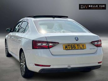 SKODA SUPERB 2.0 Superb Laurin & Klement TDI Semi-Automatic 5dr *NATIONAL DEL
