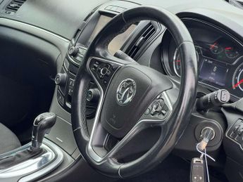 VAUXHALL INSIGNIA 1.6 Insignia Design Nav CDTi Automatic 5dr *NATIONAL DELIVERY*