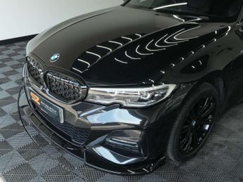 BMW 3 Series 2.0 330e xDrive M Sport Auto 4WD 5dr