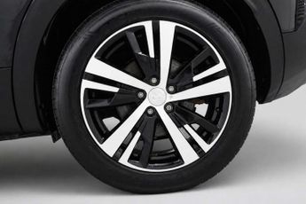 PEUGEOT 3008 1.6 13.2kWh GT SUV 5dr Petrol Plug-in Hybrid e-EAT 4WD Euro 6 (s