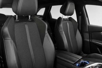 PEUGEOT 3008 1.6 13.2kWh GT SUV 5dr Petrol Plug-in Hybrid e-EAT 4WD Euro 6 (s