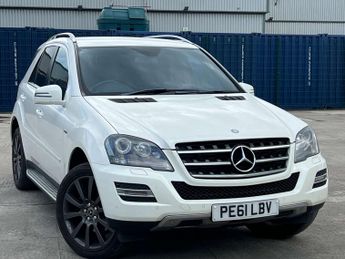 MERCEDES-BENZ M-CLASS 3.0 ML300 Grand Edition CDi BlueEfficiency Automatic 4WD 5dr - N