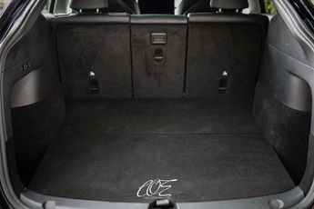 TESLA MODEL Y ModeL Y Long Range AWD 4WD 5dr