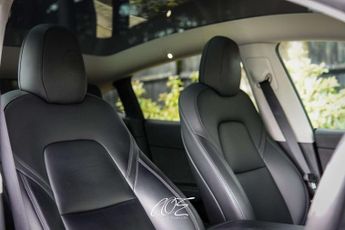 TESLA MODEL Y ModeL Y Long Range AWD 4WD 5dr
