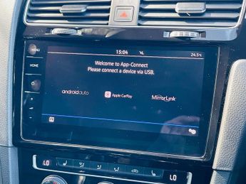 VOLKSWAGEN GOLF 1.4 Golf GTE Advance Semi-Auto 5dr