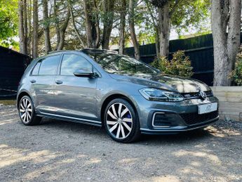 VOLKSWAGEN GOLF 1.4 Golf GTE Advance Semi-Auto 5dr