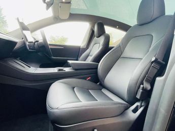 TESLA MODEL Y Model Y RWD 5dr