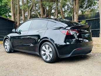 TESLA MODEL Y Model Y RWD 5dr