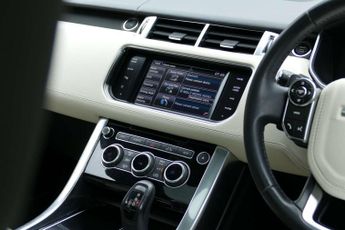 Land Rover RANGE ROVER SPORT 3.0 Range Rover Sport Autobiography Dynamic SDV6 Auto 4WD 5dr