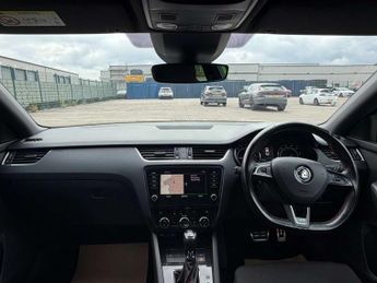 SKODA OCTAVIA 2.0 Octavia vRS TDI Semi-Automatic 5dr - NATIONAL DELIVERY*