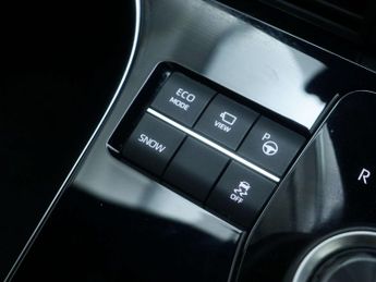 TOYOTA BZ4X 71.4kWh Vision SUV 5dr Electric Auto (11kW OBC) (204 ps)