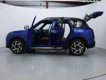 MINI COUNTRYMAN 1.5C MHEV Exclusive SUV 5dr Petrol Hybrid Auto Euro 6 (s/s) (170