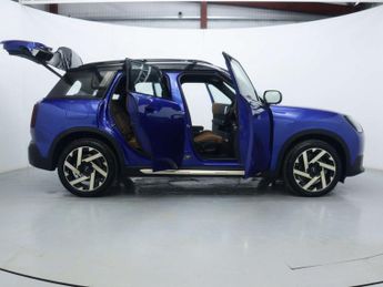 MINI COUNTRYMAN 1.5C MHEV Exclusive SUV 5dr Petrol Hybrid Auto Euro 6 (s/s) (170