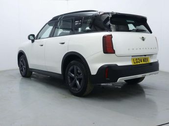 MINI COUNTRYMAN 1.5C MHEV Classic SUV 5dr Petrol Hybrid Auto Euro 6 (s/s) (170 p