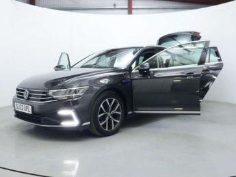VOLKSWAGEN PASSAT 1.4 TSI 13kWh GTE Estate 5dr Petrol Plug-in Hybrid DSG Euro 6 (s
