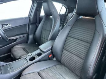 MERCEDES-BENZ A-CLASS 2.1 A 200 D AMG Line Executive Auto 5dr