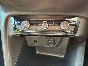 VAUXHALL CORSA Corsa E Anniversary Edition 5dr