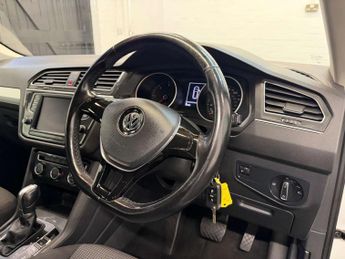 Volkswagen Tiguan 2.0 Tiguan S TDI BlueMotion Technology 4Motion Semi-Auto 4WD 5dr