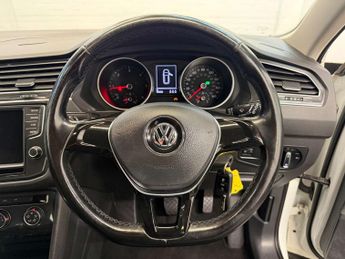 Volkswagen Tiguan 2.0 Tiguan S TDI BlueMotion Technology 4Motion Semi-Auto 4WD 5dr