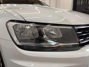 Volkswagen Tiguan 2.0 Tiguan S TDI BlueMotion Technology 4Motion Semi-Auto 4WD 5dr