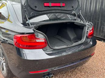 BMW 2 SERIES 2.0 220d xDrive Sport Auto 4WD 2dr