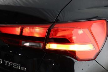 Audi Q3 1.4 TFSIe 45 Technik SUV 5dr Petrol Plug-in Hybrid S Tronic Euro