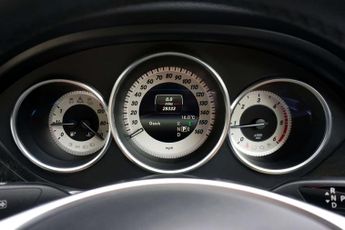 Mercedes-Benz CLS 2.1 CLS220d AMG Line (Premium) Coupe 4dr Diesel G-Tronic+ Euro 6