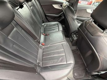 Audi A4 3.0 TDI V6 S line Saloon 4dr Diesel Tiptronic quattro Euro 6 (s/