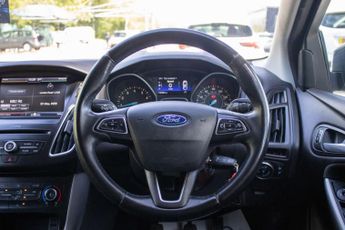FORD FOCUS 1.0 Focus Zetec 5dr