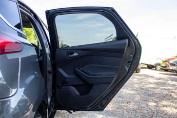 FORD FOCUS 1.0 Focus Zetec 5dr