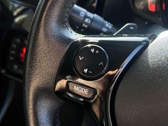 TOYOTA AYGO 1.0 Aygo X-Style VVT-i CVT 5dr