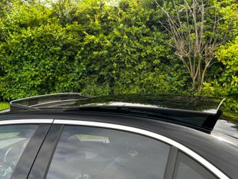 Mercedes-Benz C-CLASS 2.1 C250 AMG Line Premium+ Bluetec Auto 4dr