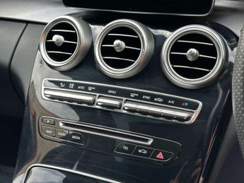 Mercedes-Benz C-CLASS 2.1 C250 AMG Line Premium+ Bluetec Auto 4dr
